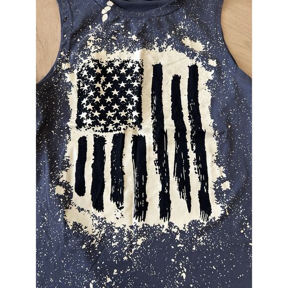 Women American Flag Tank Tops 4th July SOFT Shirts Patriotic Boho MED Lot Of 2 - Picture 3 of 9